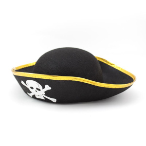 Шляпа "Пиратская" с золотой лентой 1 шт
